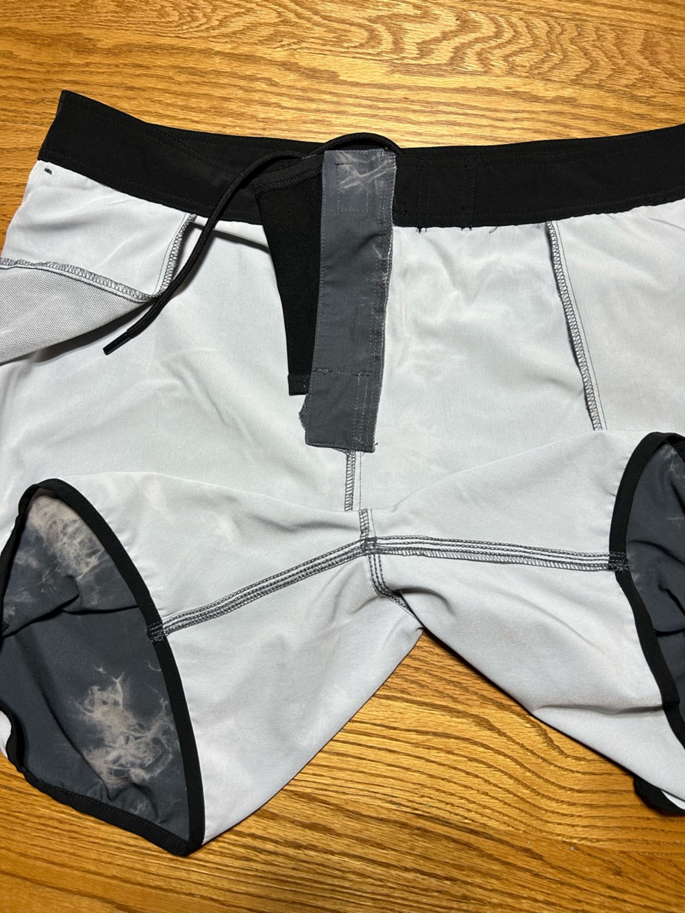 ZYIA Men’s Black & Gray Tie-Dye Swim Shorts Size XXL - Picture 8 of 9